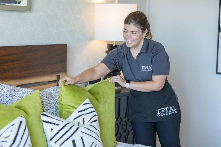 Top Signs It’s Time to Hire a Professional Cleaner
